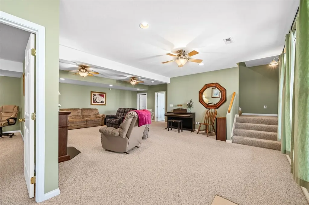 566 Mallard Byrdstown TN 38549