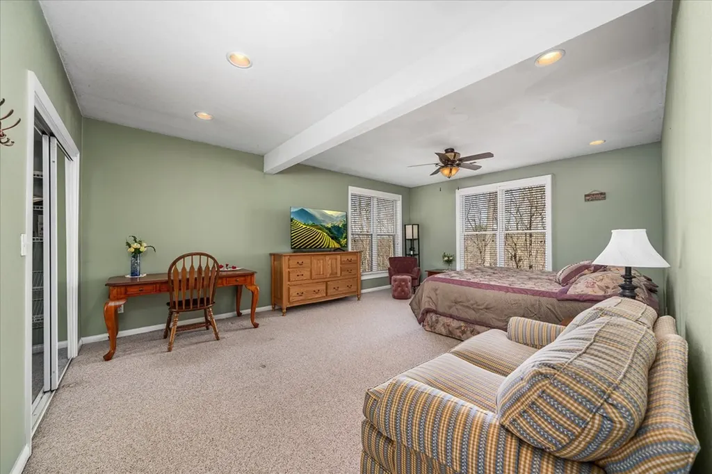 566 Mallard Byrdstown TN 38549