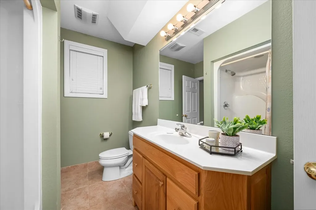 566 Mallard Byrdstown TN 38549