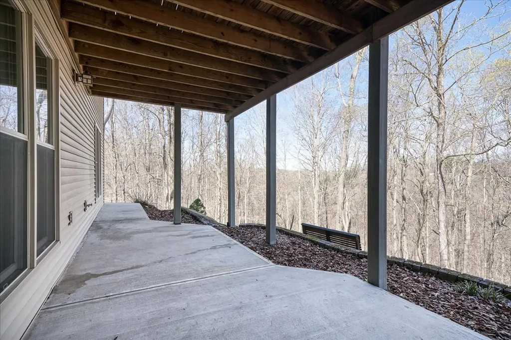 566 Mallard Byrdstown TN 38549