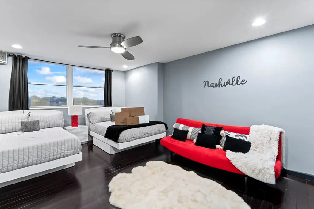 3415 West End Avenue #1101 Nashville TN 37203