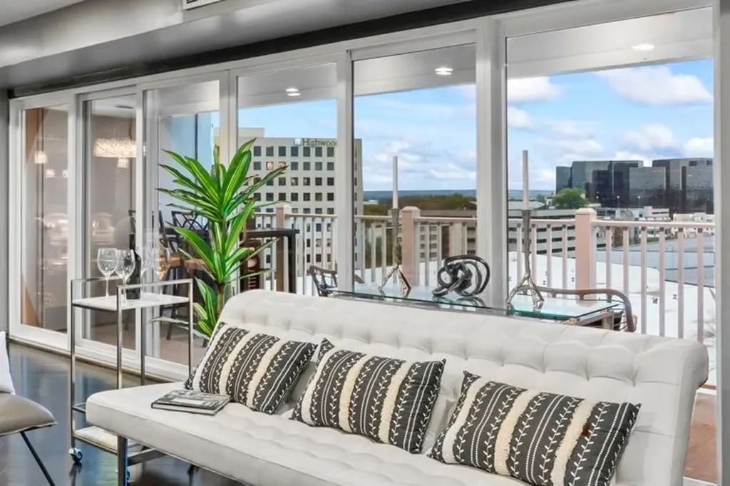 3415 West End Avenue #1101 Nashville TN 37203
