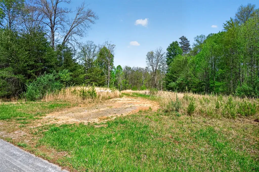 4877 Eastland Road Sparta TN 38583