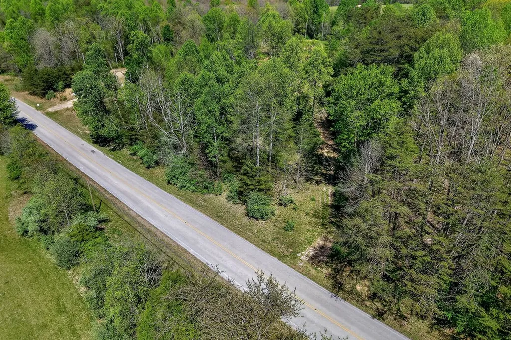 4877 Eastland Road Sparta TN 38583