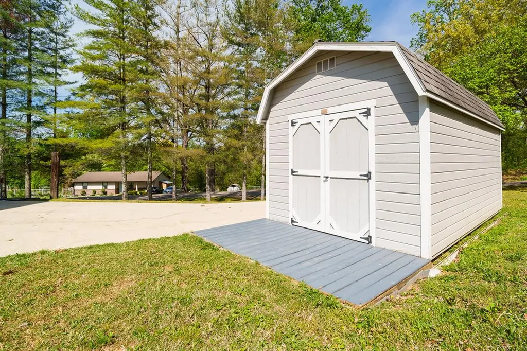 2209 Cliff Lane Cookeville TN 38501-5706
