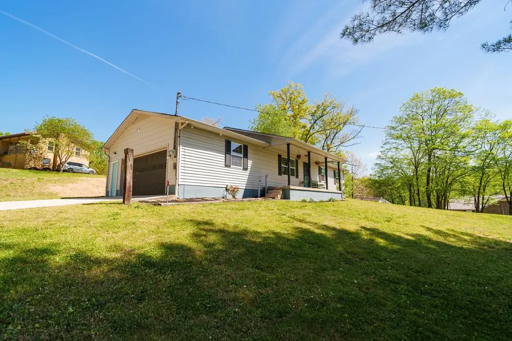2209 Cliff Lane Cookeville TN 38501-5706