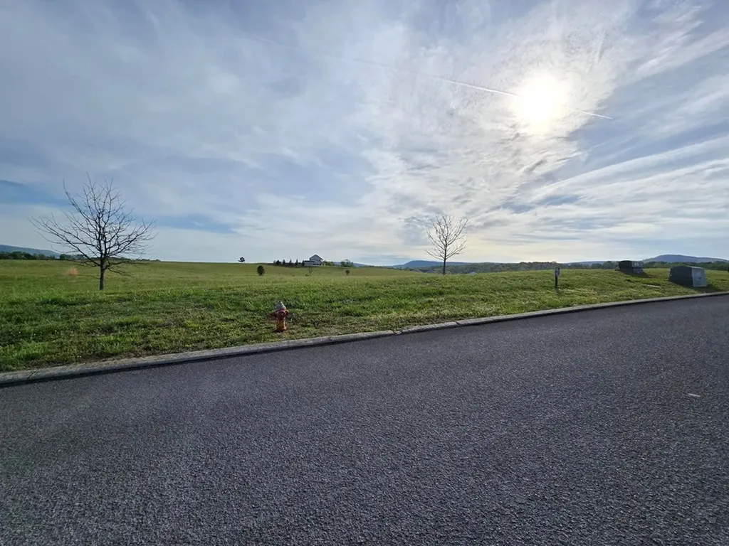 96 & 98 0 River Ridge Drive Dunlap TN 37327