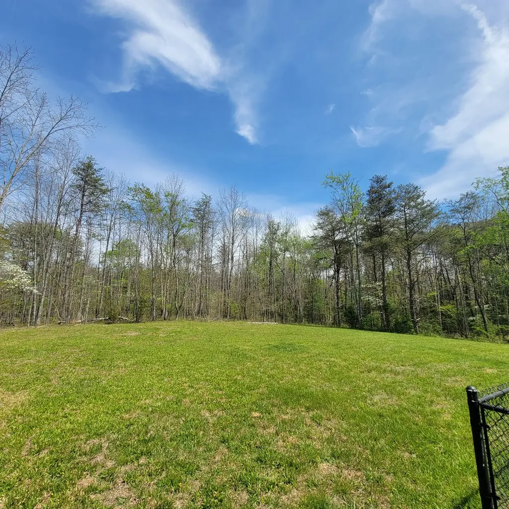 1039 Gray Eagle Drive Crossville TN 38572