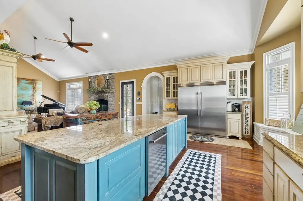 3631 Louisville Road Louisville TN 37777