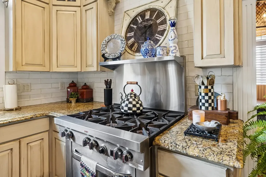 3631 Louisville Road Louisville TN 37777