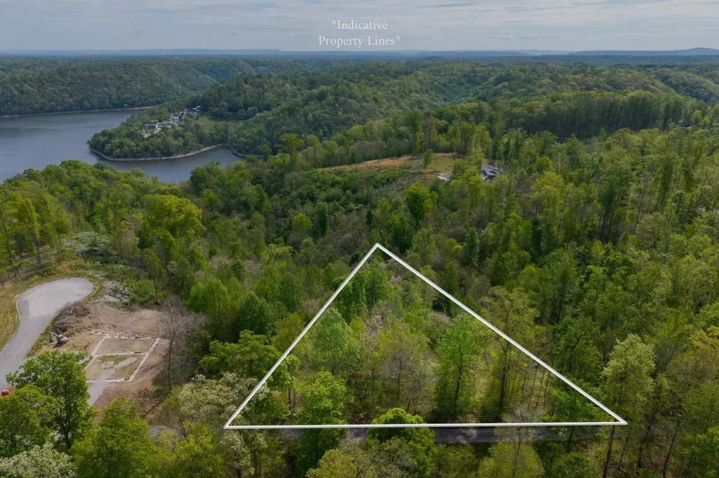Lot 75 Backbone Road Sparta TN 38583