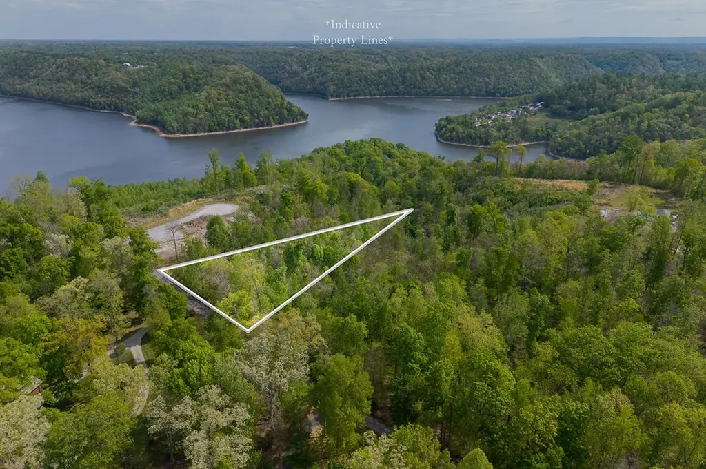 Lot 75 Backbone Road Sparta TN 38583
