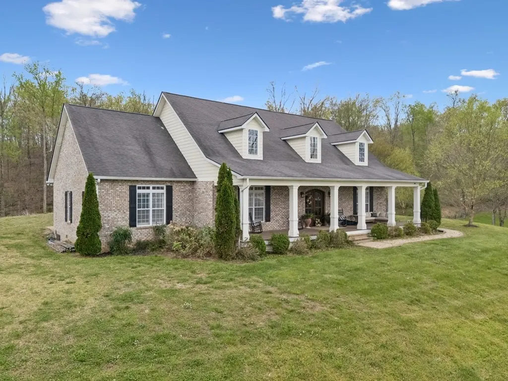 3631 Louisville Road Louisville TN 37777