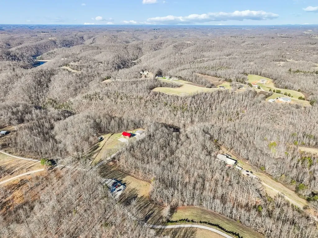 9200 Dobbs Cemetery Road Baxter TN 38544
