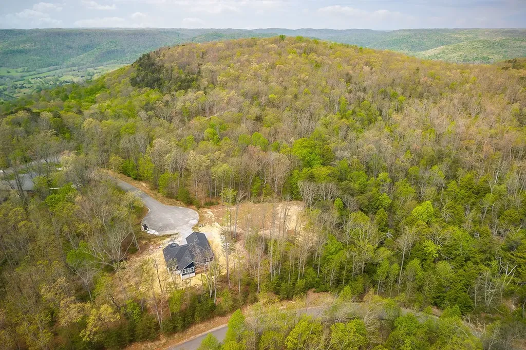 117 Fox Run Court Monterey TN 38574