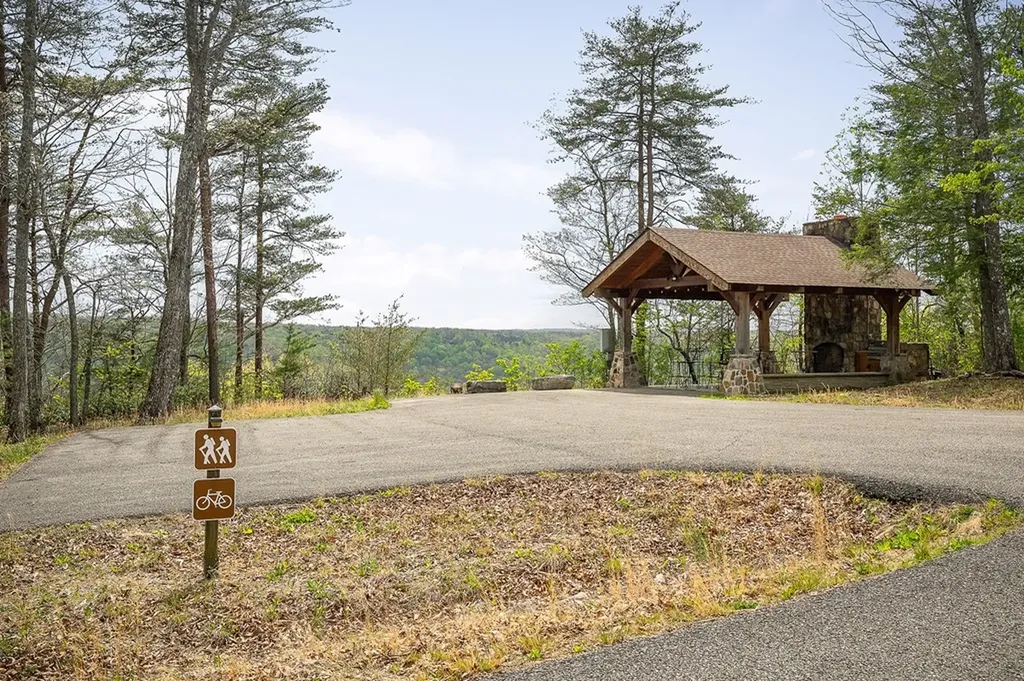 117 Fox Run Court Monterey TN 38574