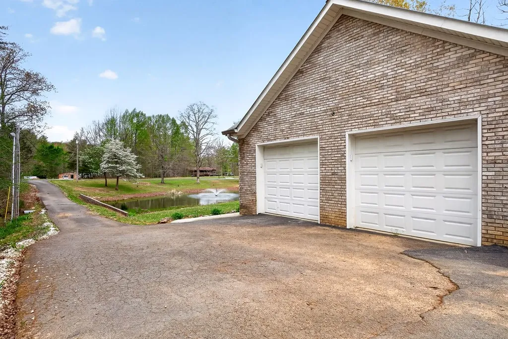 152 Black Mountain Road E Dunlap TN 37327