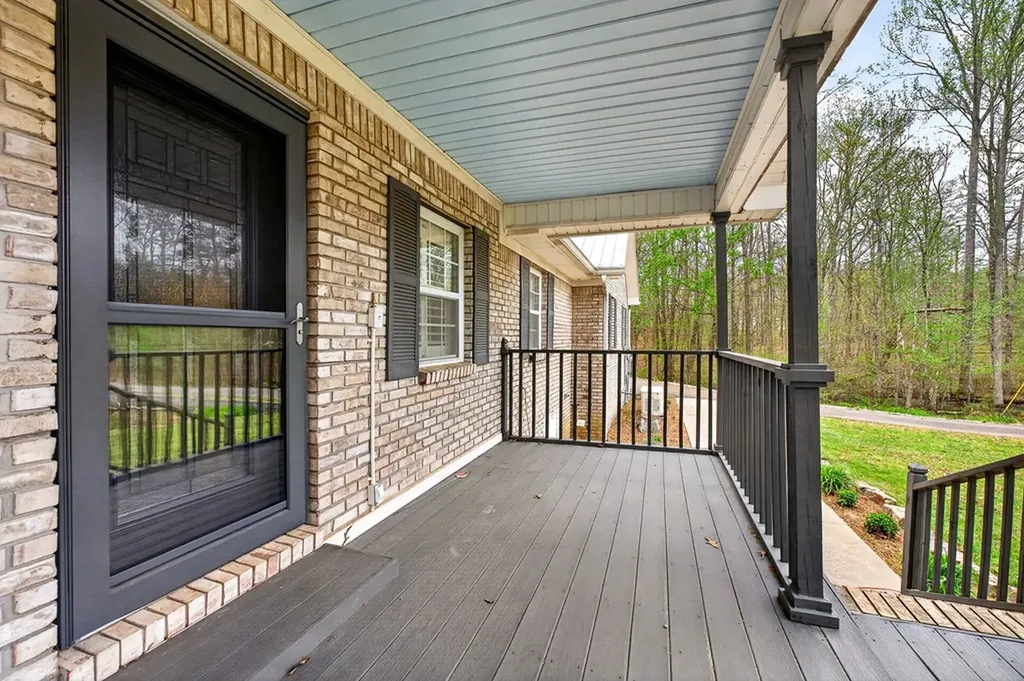 152 Black Mountain Road E Dunlap TN 37327