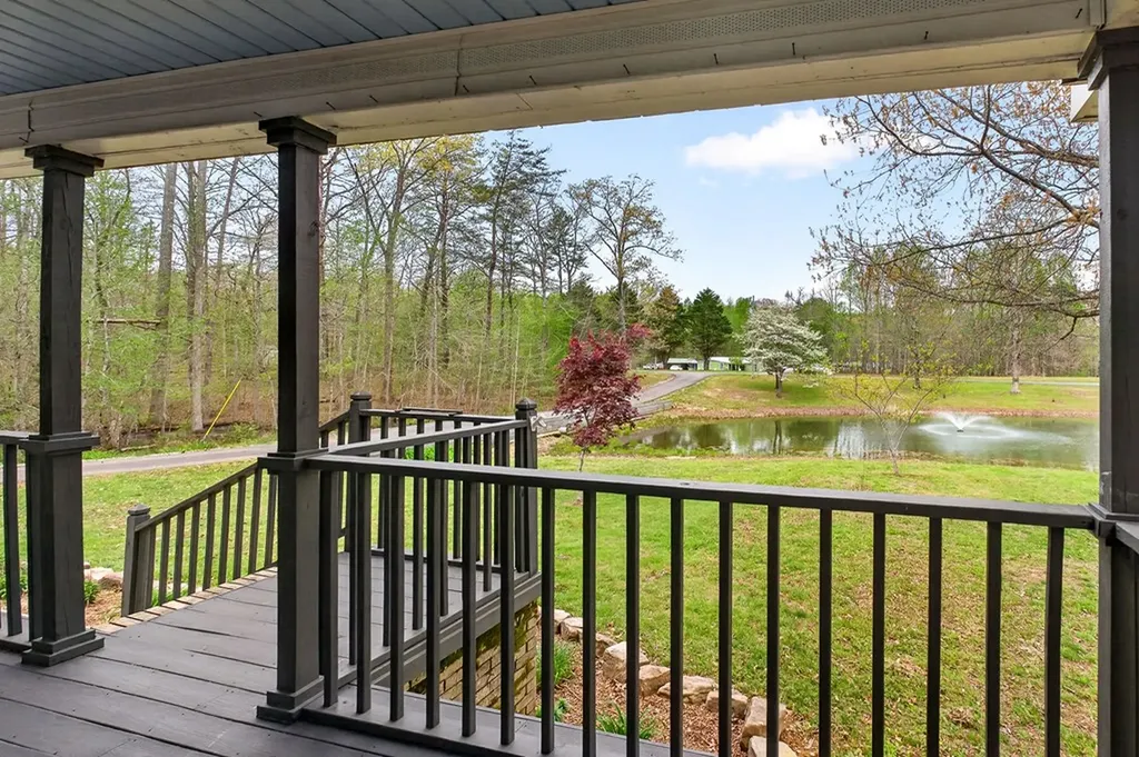 152 Black Mountain Road E Dunlap TN 37327