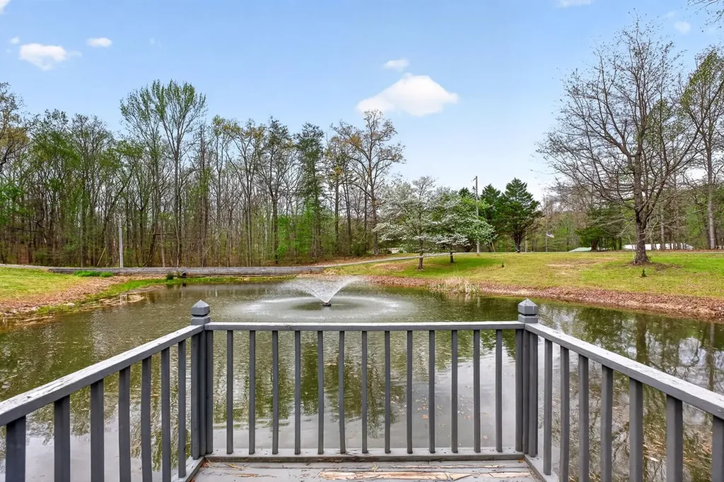 152 Black Mountain Road E Dunlap TN 37327