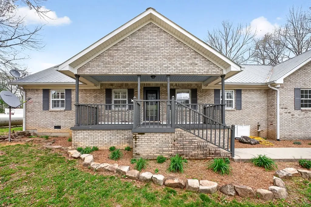 152 Black Mountain Road E Dunlap TN 37327