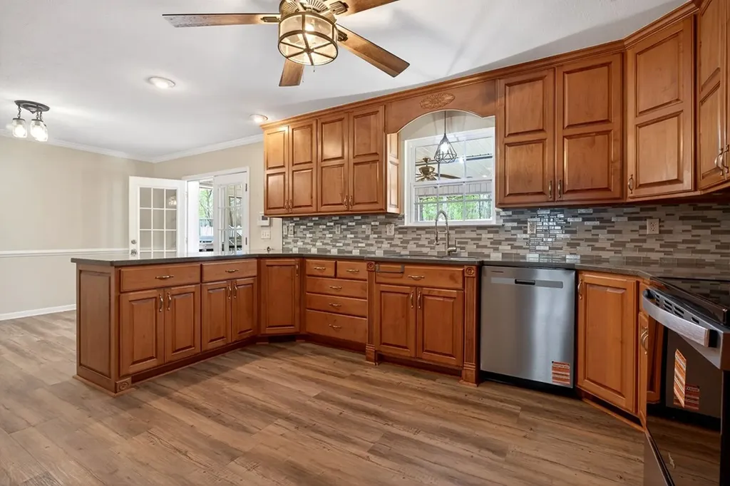 152 Black Mountain Road E Dunlap TN 37327