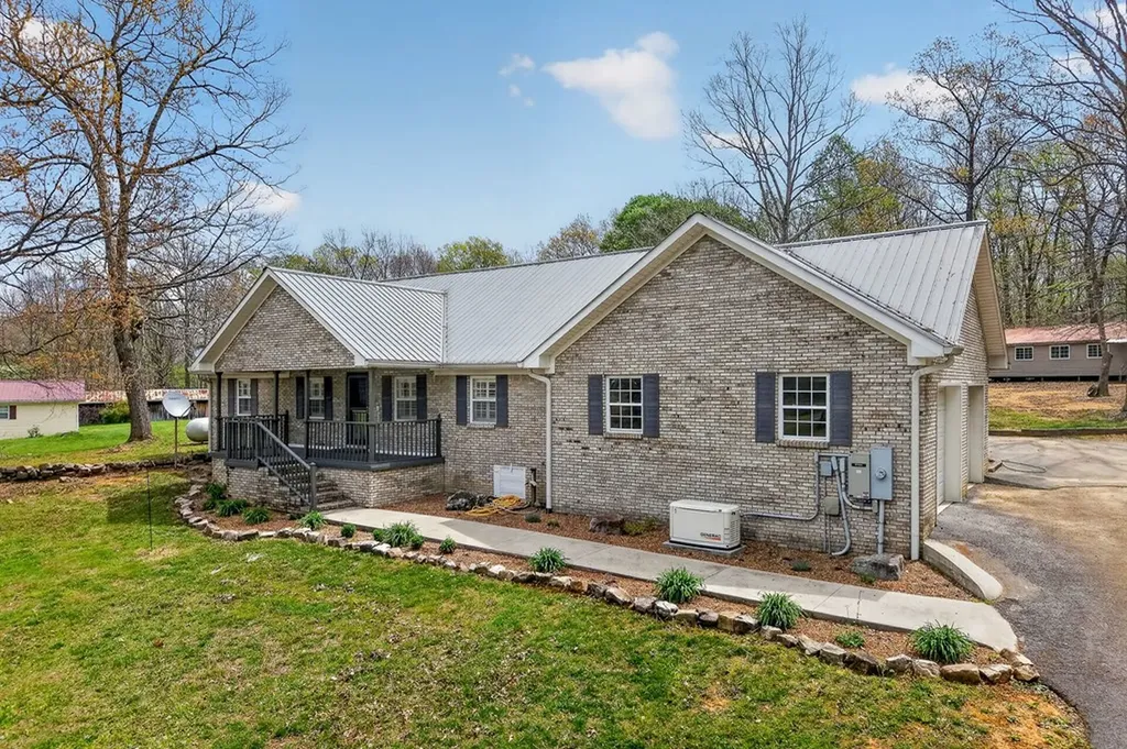 152 Black Mountain Road E Dunlap TN 37327