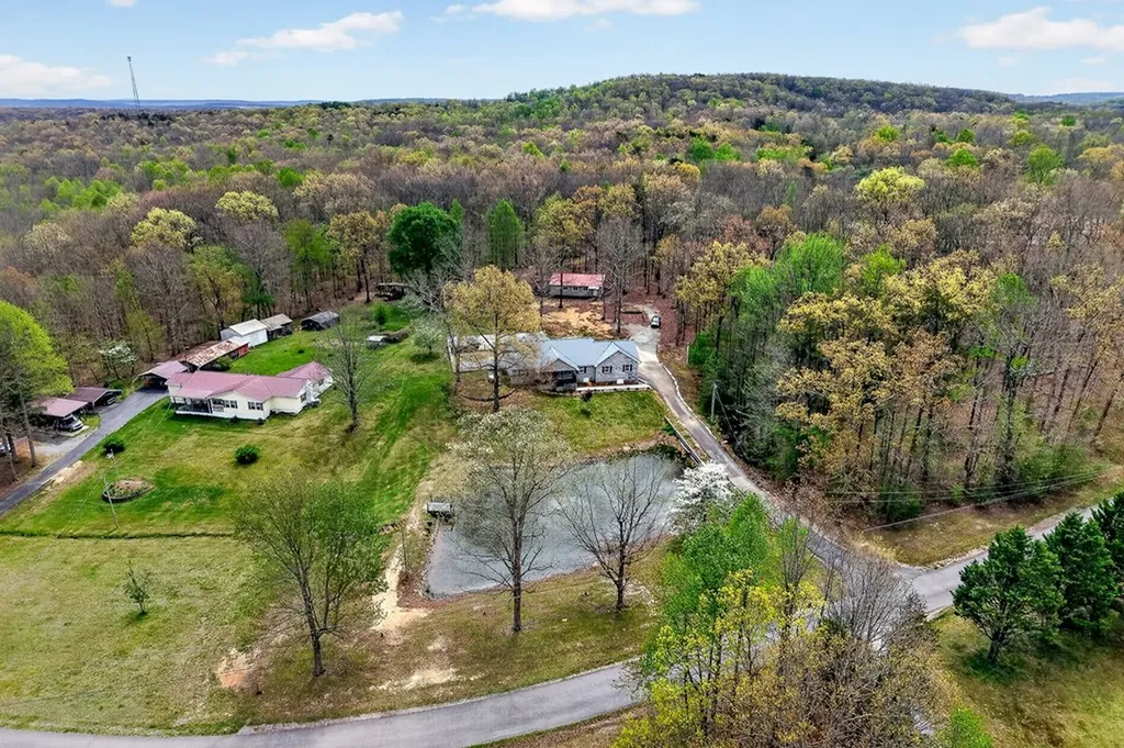 152 Black Mountain Road E Dunlap TN 37327