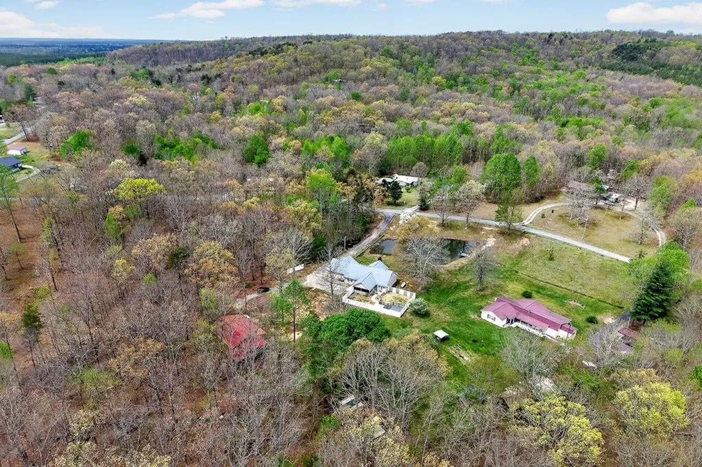 152 Black Mountain Road E Dunlap TN 37327