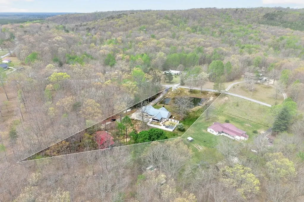 152 Black Mountain Road E Dunlap TN 37327