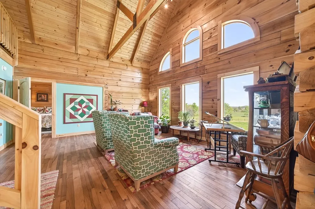 1218 Moody Road Byrdstown TN 38549