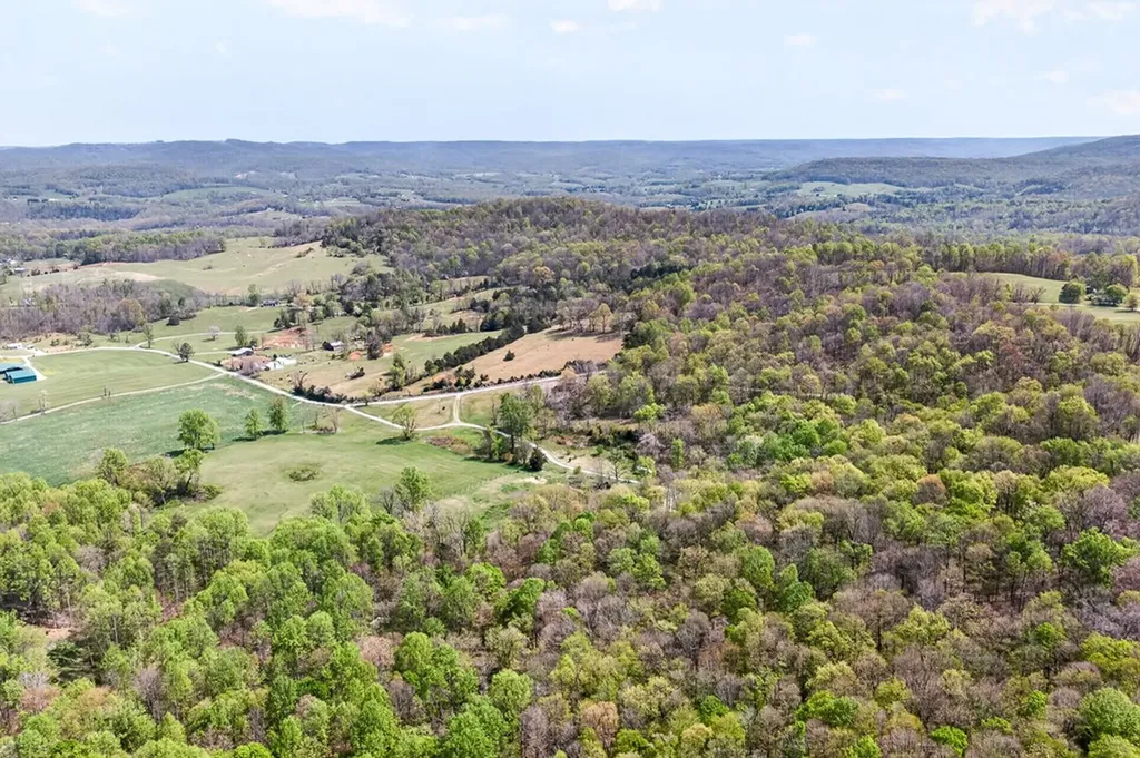 1218 Moody Road Byrdstown TN 38549
