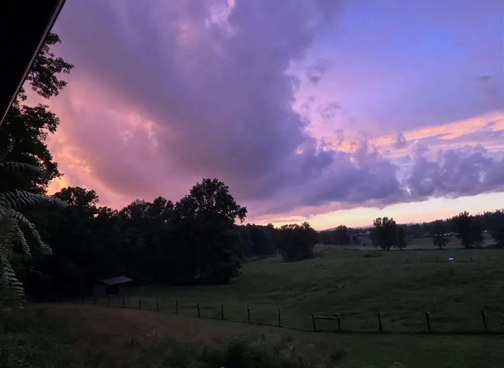 1218 Moody Road Byrdstown TN 38549