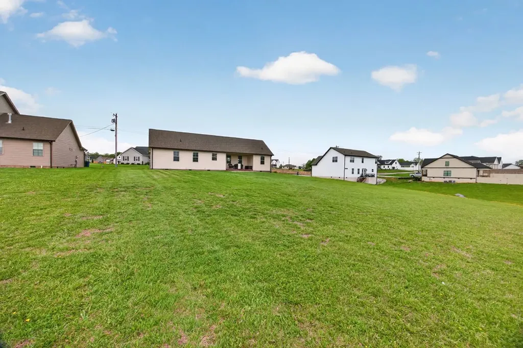 2760 Autumn Woods Trail Cookeville TN 38501