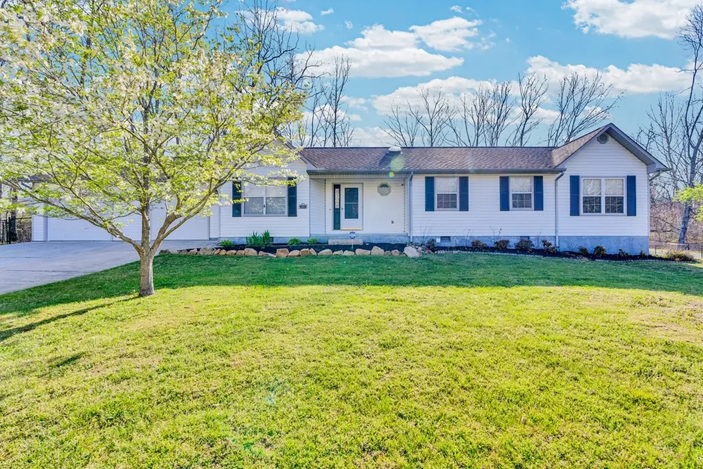 2016 Shalako Crossville TN 38572