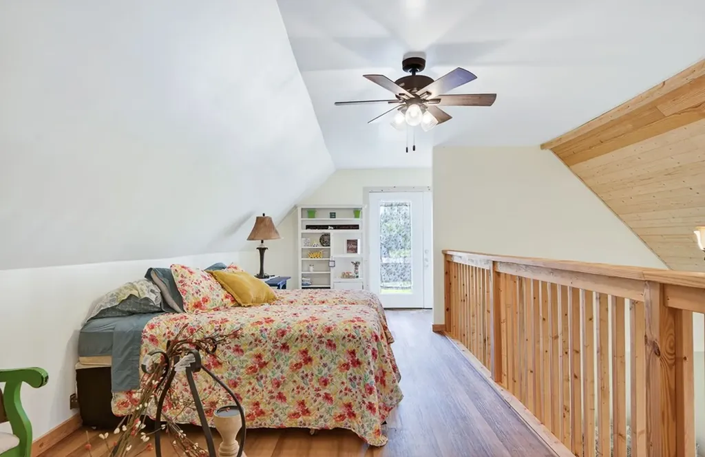 525 Riley Creek Road Whitleyville TN 38588