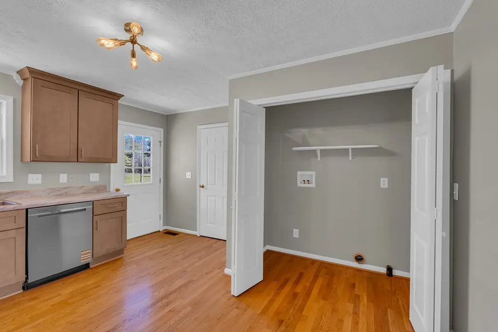 199 Tomahawk Lane Doyle TN 38559