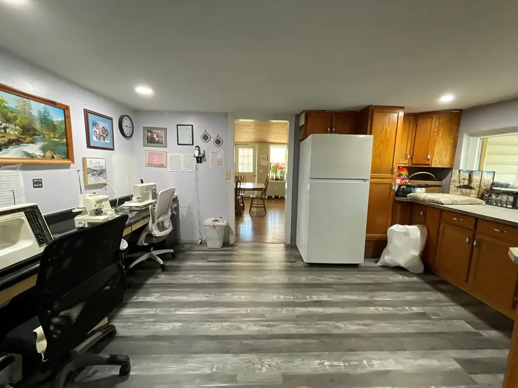 1951 Hall Road Clarkrange TN 38556