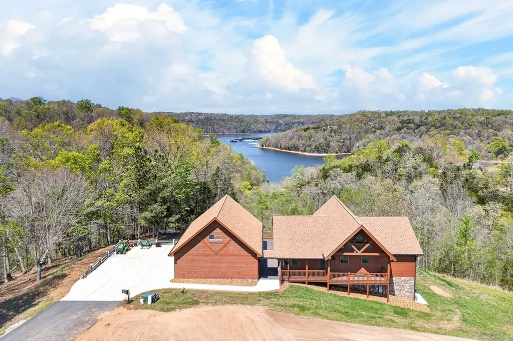 800 Quail Run Byrdstown TN 38549