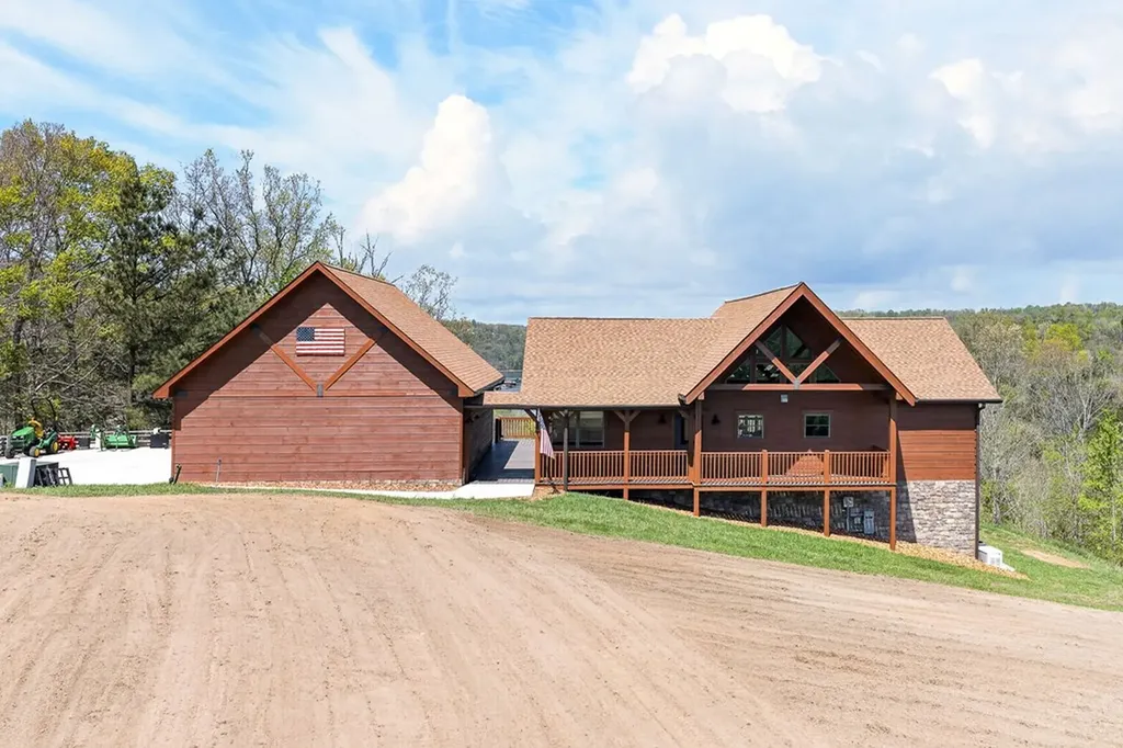 800 Quail Run Byrdstown TN 38549