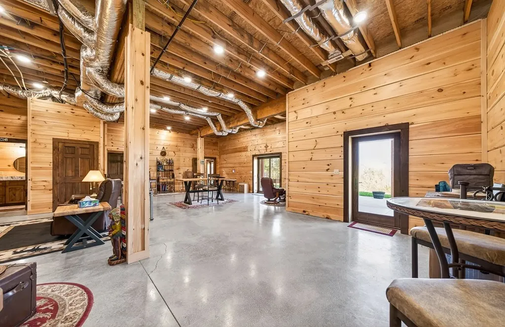 800 Quail Run Byrdstown TN 38549