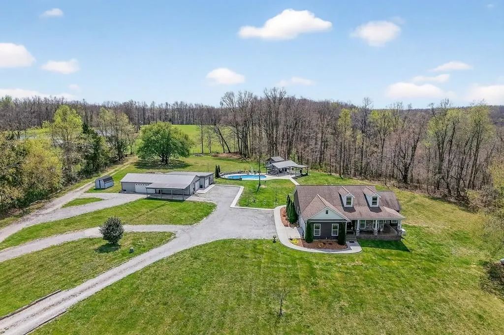6081 Buck Mountain Road Cookeville TN 38506