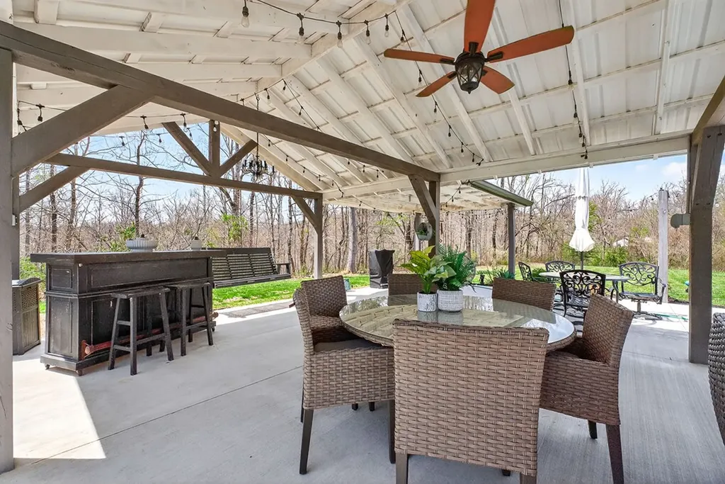 6081 Buck Mountain Road Cookeville TN 38506