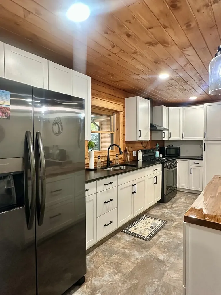 673 Arrowhead Lane Moss TN 38575