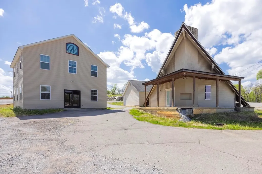 2060 Old Lebanon Dirt Road Mount Juliet TN 37122