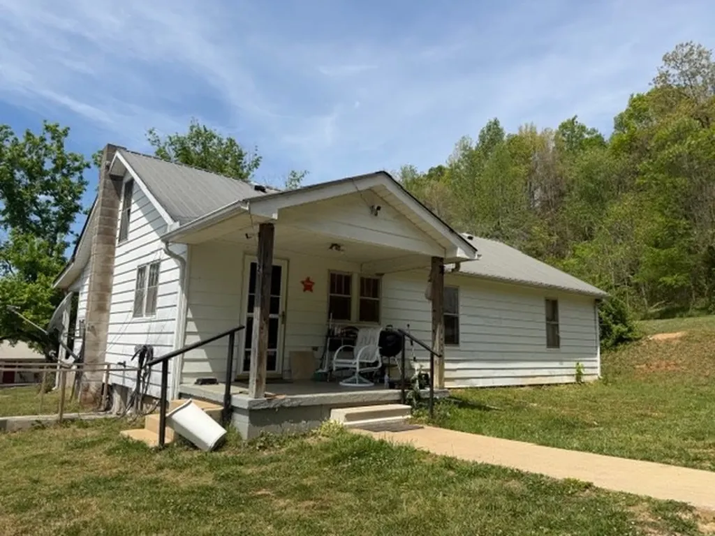 1246 Wolf River Byrdstown TN 38549