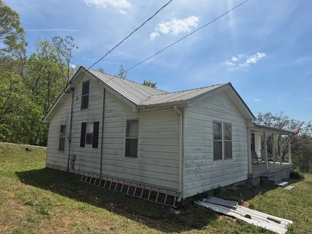 1246 Wolf River Byrdstown TN 38549