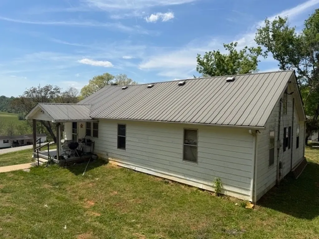 1246 Wolf River Byrdstown TN 38549