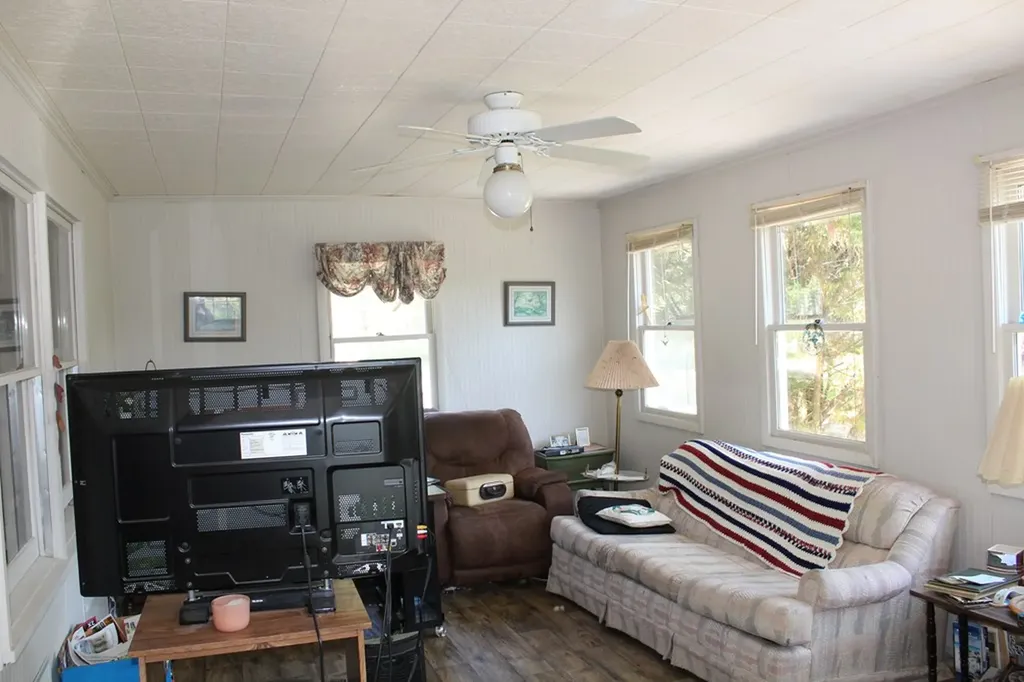 2134 Williamsburg Circle Cookeville TN 38506