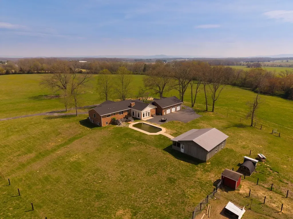 280 Ervin Lane Mcminnville TN 37110